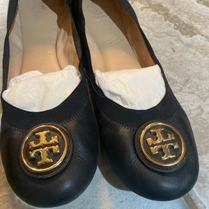 Tory Burch Caroline 2 Ballet, size 8